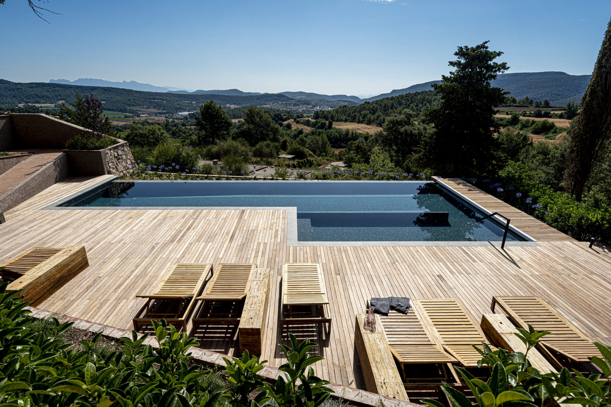 Saltwater infinity pool with mountain view